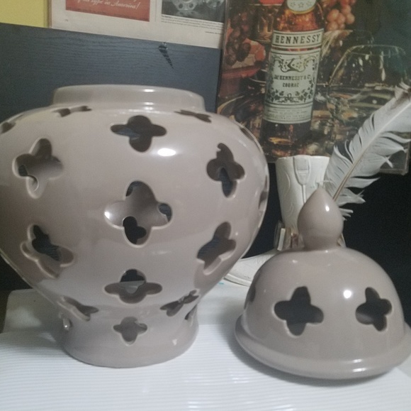 Temple Jar Ceramic Lantern Pierced Large - Picture 3 of 3